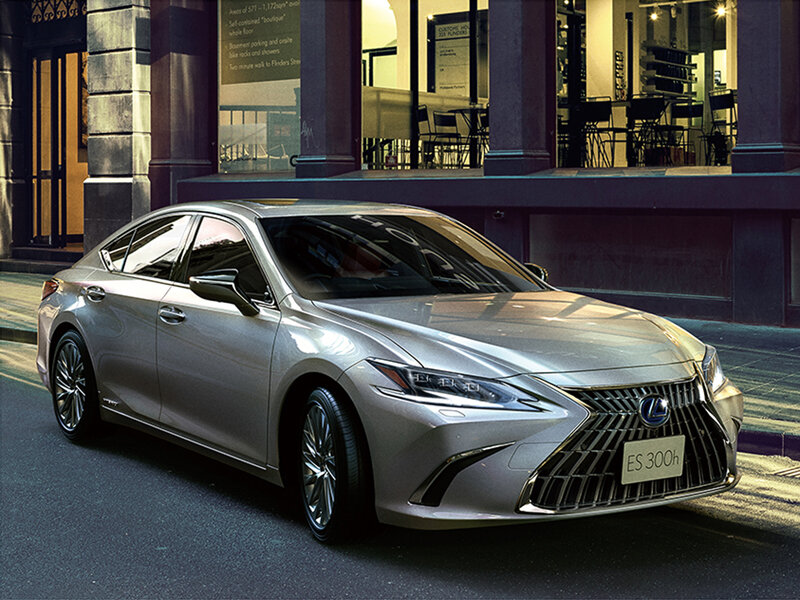 Lexus ES